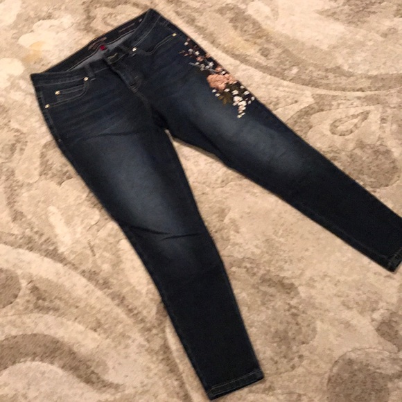 jennifer lopez embroidered jeans